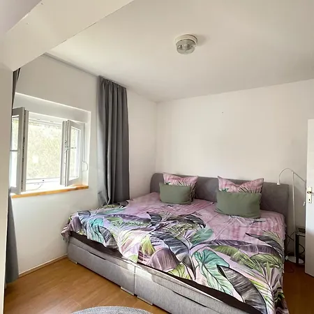 Villa Canyon Escape 12 Personen Bilisane