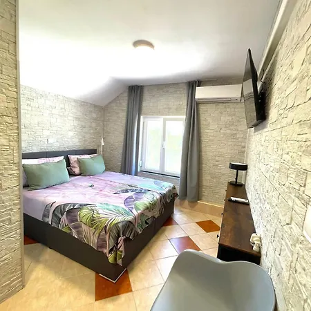 Canyon Escape 12 Personen Bilisane